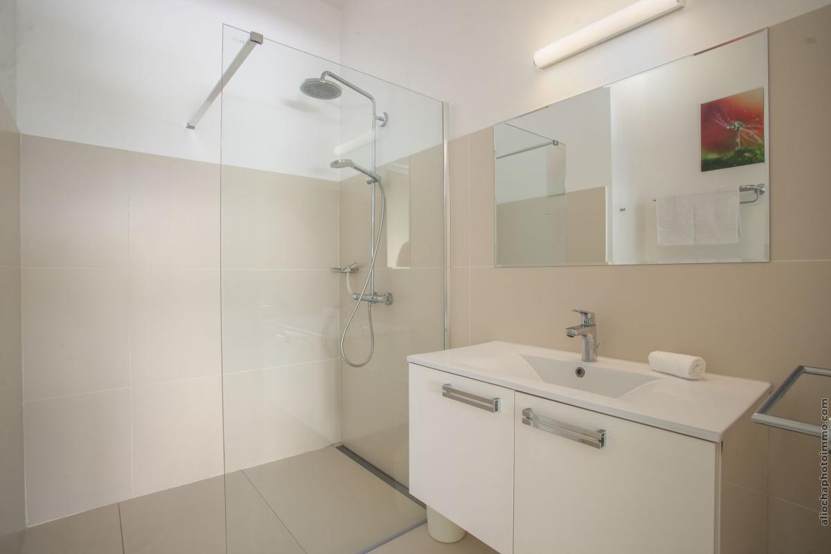 Location_Villa_Les_Trois_Ilets_Martinique_chambre  verte 4